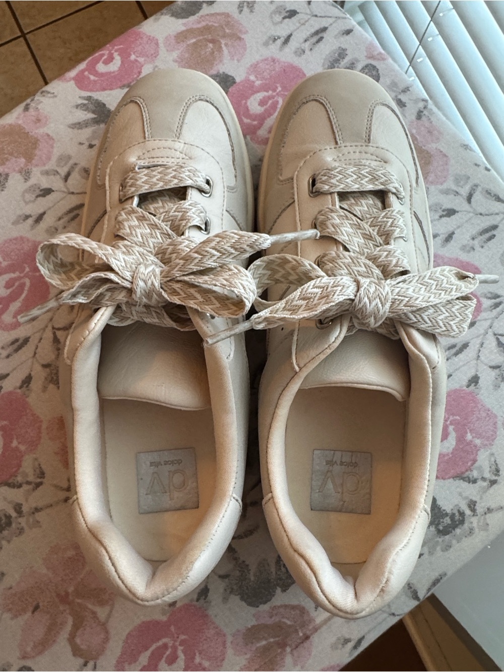 Dolce Vita Sneakers with Patterned Laces